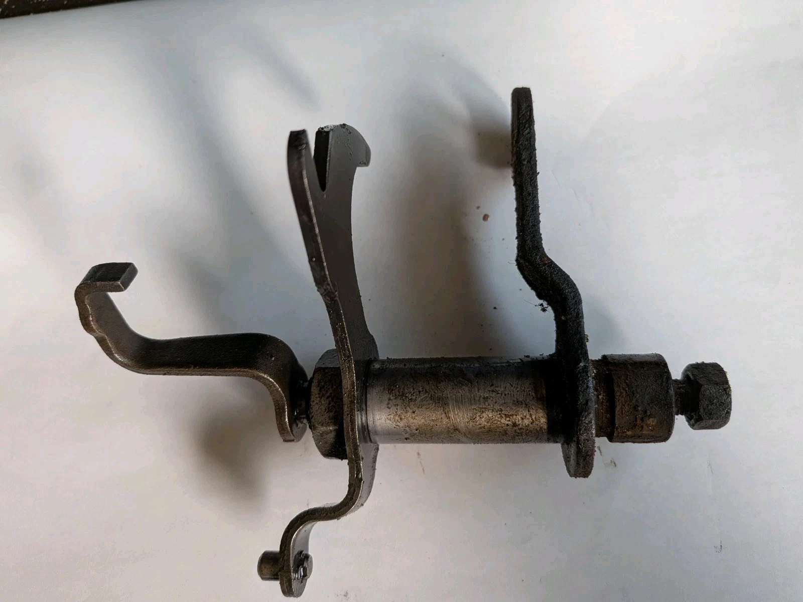 1964 1/2 1965 1966 1967 1968 1969 Mustang Automatic C4 Floor Shifter Lever Selector Shaft Assembly with Parking Pawl and Kickdown