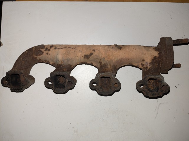 1965 1966 1967 1968 Mustang Exhaust Manifold V8 260 289 302 LH Side Ford