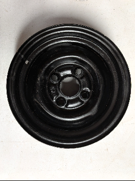 1960 - 1965 Ford Falcon Mustang 13 inch 4 Lug Wheel